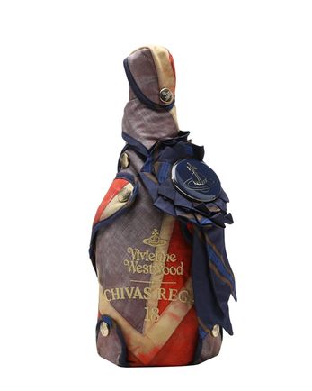 Chivas Regal 18 ans Vivienne Westwood Edition